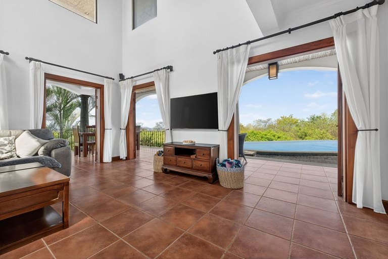 Casa de Estrellas — Elegant 4BR Ocean View Home in Pacific Heights, Potrero