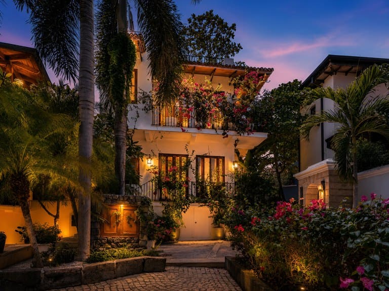 25 Paseo Del Mar — Best-Priced Beachfront Home in Las Catalinas