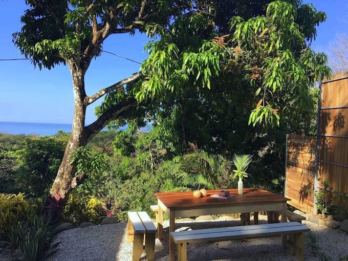 Oceanview Home & Guest Apartment, 350m to the Beach